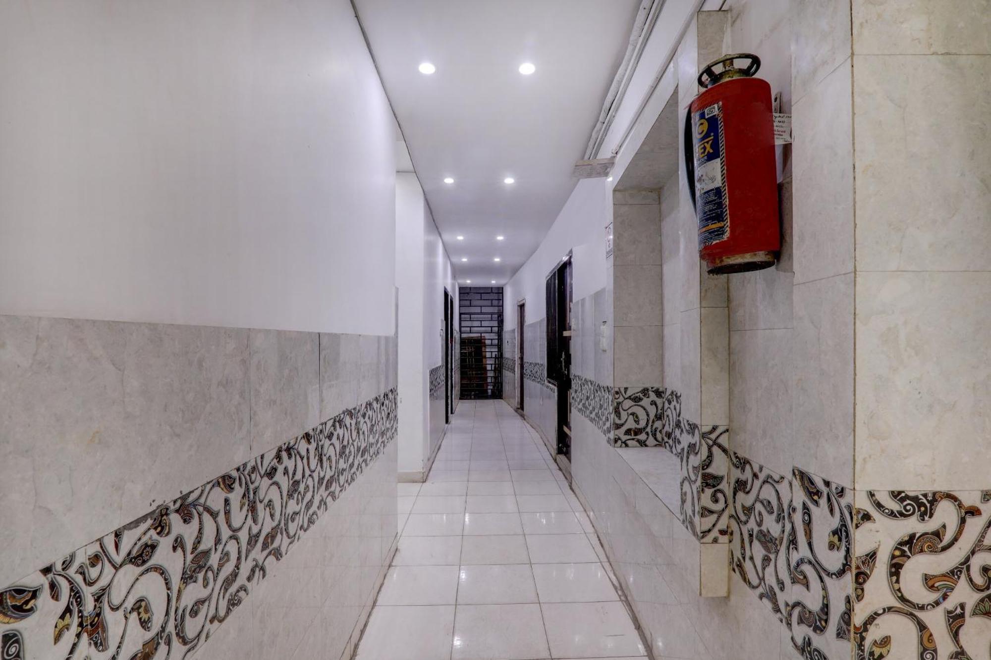 Hotel O Moon Palace Near Sahara Ganj Mall Lucknow Luaran gambar